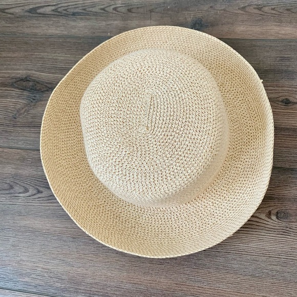 Vintage Charter club hat